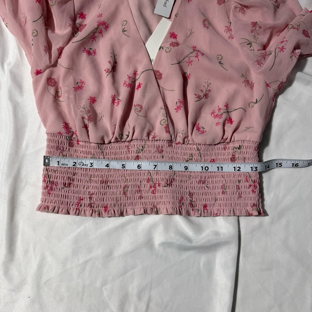 Wilfred Wistful Top Floral Smocked – Size Medium Romantic Flirty Feminine NWT - Picture 9 of 10